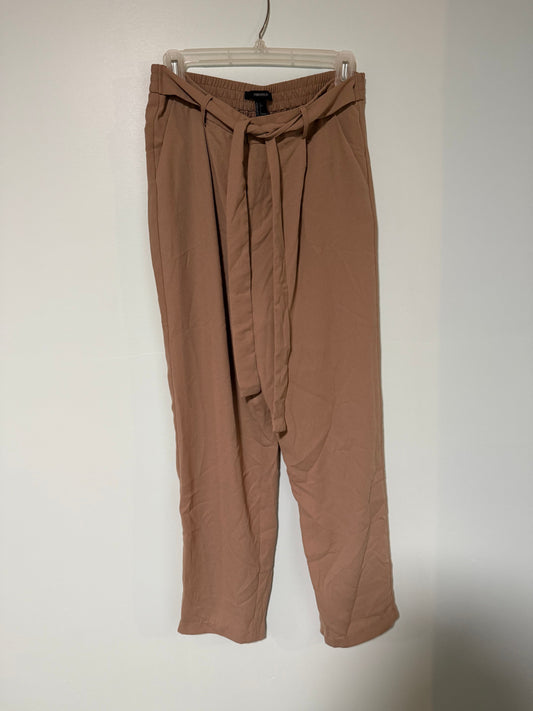 Forever 21 womens pants Tan dress pants. Flowy with tie Women's - L