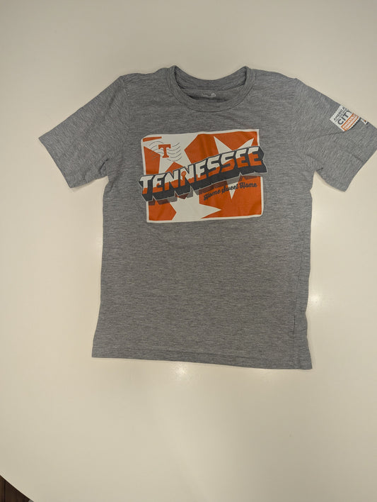 Gen2 Tennessee t-shirt size 10-12 10