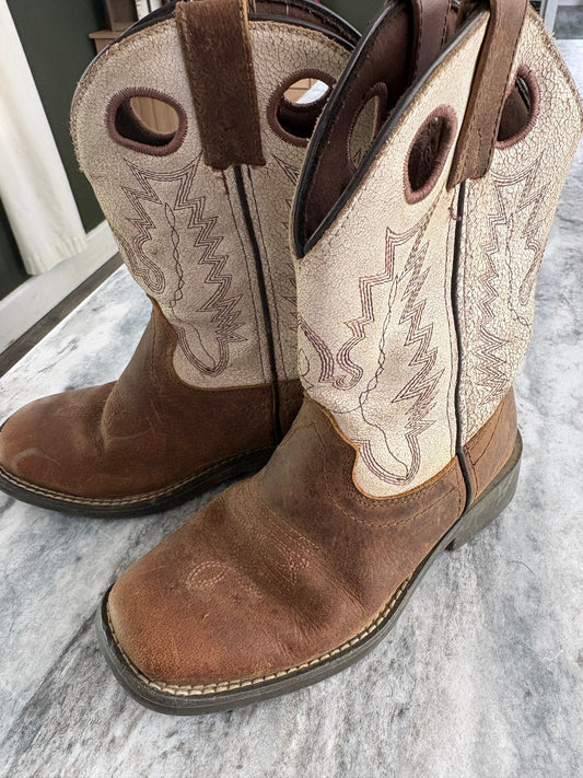 Cody James Boys cowboy boots 13 (Lil' Kid)