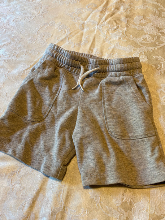 Wonder Nation, xs, 4-5 gray cotton shorts, pockets and drawstring 4T/4