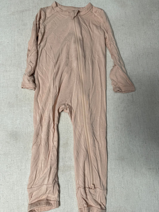 Kyte Baby GUC bamboo romper sleeper 12-18m 12 Months