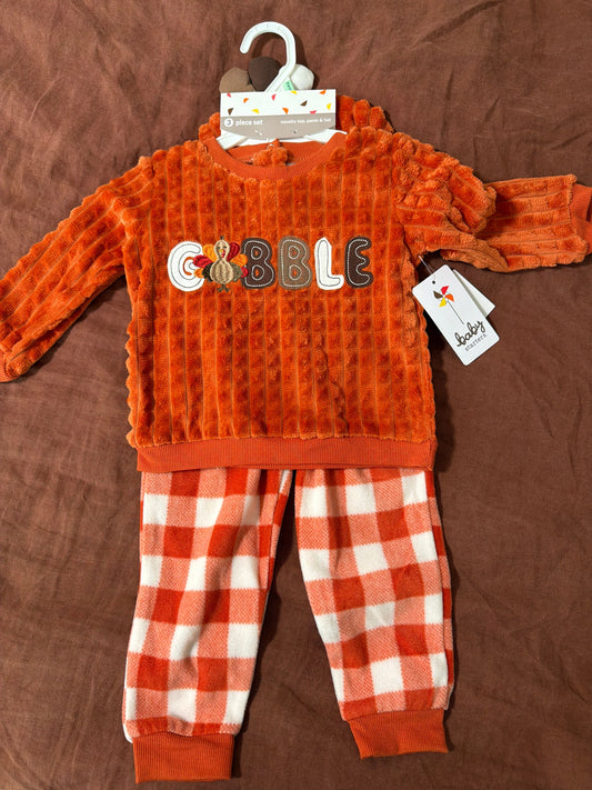 Baby starters NEW Thanksgiving three piece outfit 18 Months