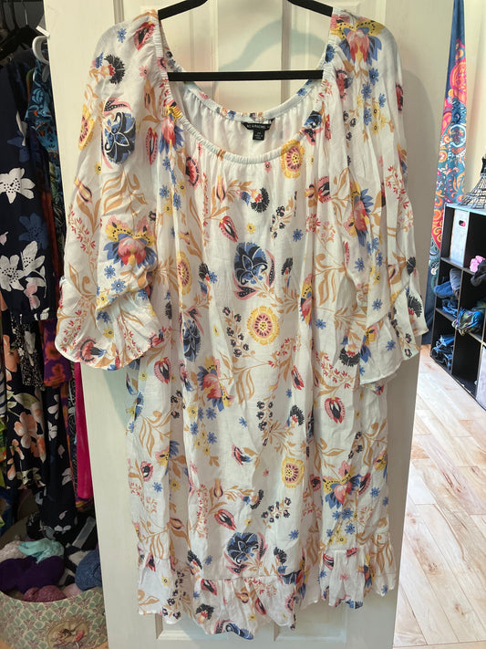 Zac and Rachel Dress 3 quarter sleeve flowy loose Ruffled sleeve and bottom hem knee length bohemian floral Women's - XXL