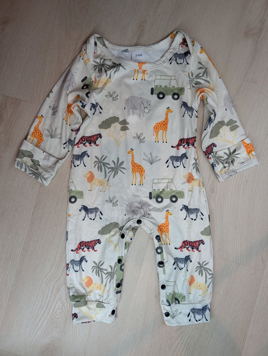 Safari theme jumpsuit, NWOT, 3-6m Light colored safari themed long sleeve jumpsuit 3 Months