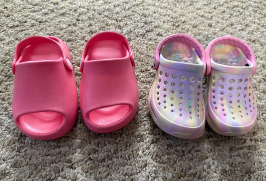 Pink sandals size 6 and rainbow clogs size 6/7 Pink sandals size 6 and rainbow clogs size 6/7 6 (Toddler)
