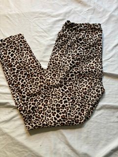 Lularoe TC leggings- fit size 12-18 Cheetah Women's 12