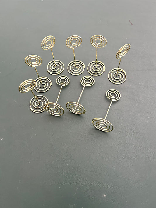 namecard or photo holder - set of nine 3.5 inches tall in gold metal in original package Decor