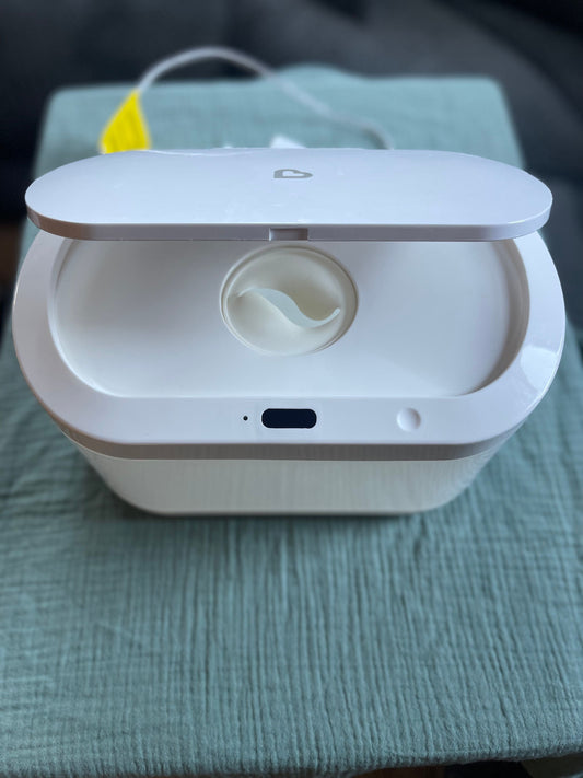Munchkin Munchkin Touchfree Wipe Warmer with Nightlight and Motion Sensor Potty and Diapering