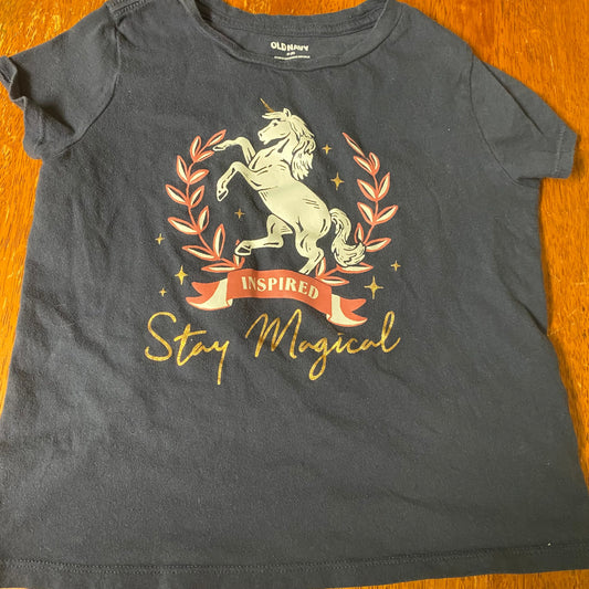 Old Navy Magical unicorn T-shirt tee magic 8 8