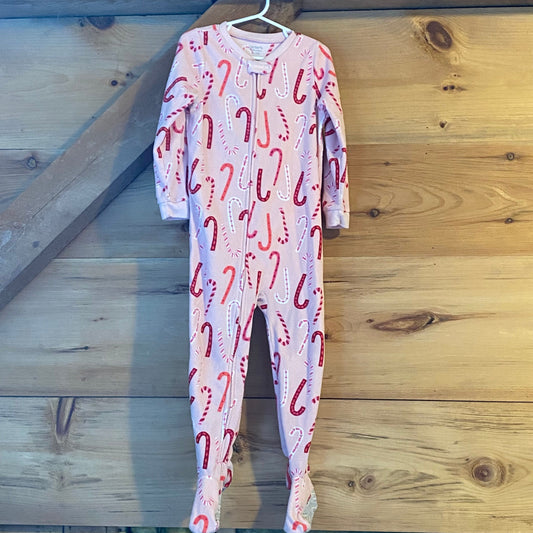 Carters 4t, candy cane footed pajamas, pjs grip feet 4T/4