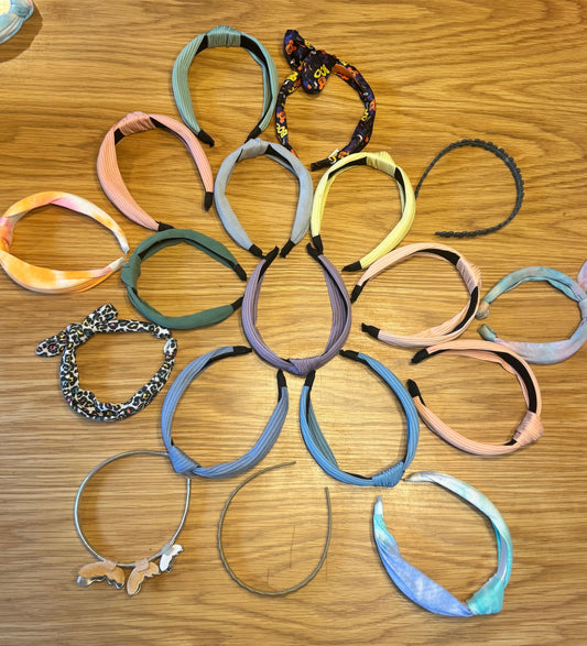 Lot of 18 headbands Lots of 18 headbands Hat