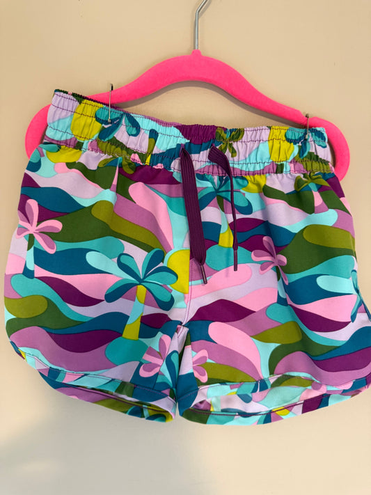 Garnet Hill Girls Swim shorts size 6 Swim material no netting inside 6