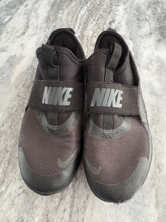 Nike Black Nike pull ons 13-1/2 (Lil' Kid)