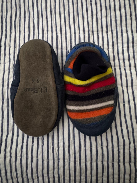 LL Beans Slipper Size 5-6 5-1/2 (Toddler)