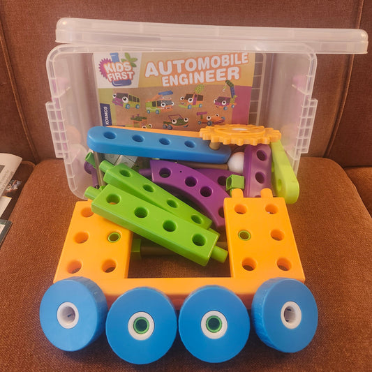 Automobile Engineer Kit STEM Ages 3+ Incl storage  Building
