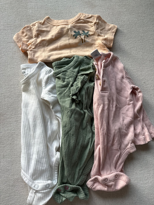 Cat & jack, H&M, old navy, little co GUC 3-6 month bundle 3 Months