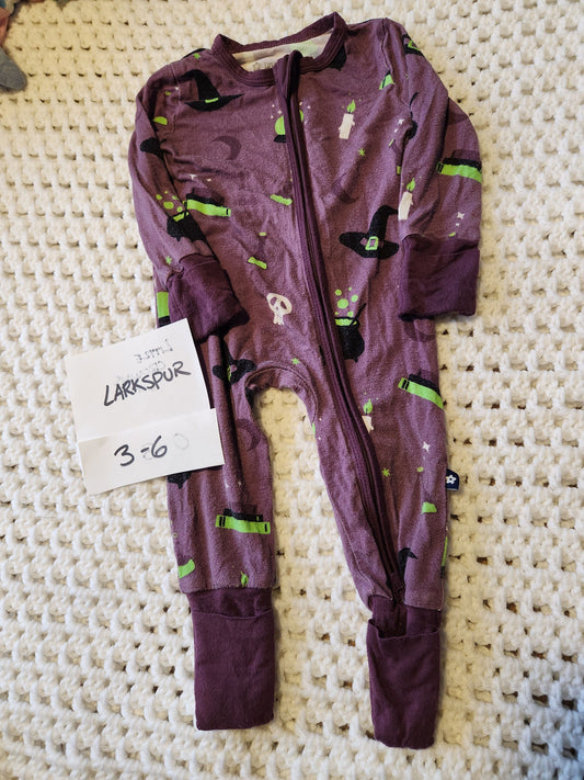 Larkspur - 3/6m Bamboo zippy Halloween fall witch skeleton. Wash wear 3 Months