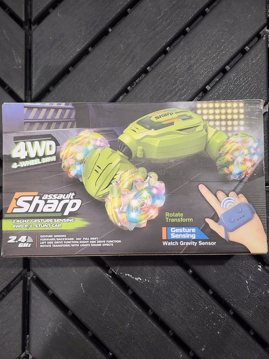Assault Sharp - 4WD Stunt Car Green Toy Vehicles