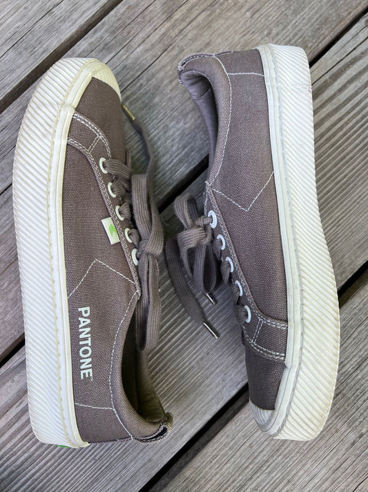 Pantone Women's Size 6.5 Shoes Brown Canvas 6-1/2 (Adult)