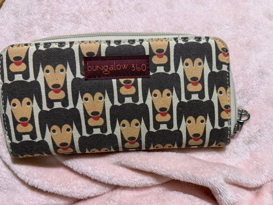 bungalow 360 Compartment wallet with zip up in the middle dog on it Wallet