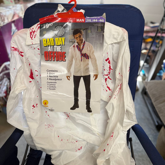 Bad Day At The Office Halloween Costume - NEW Mens 2X/44-46-3 Pc - Shirt - Necktie - Headpiece/Knife Holiday