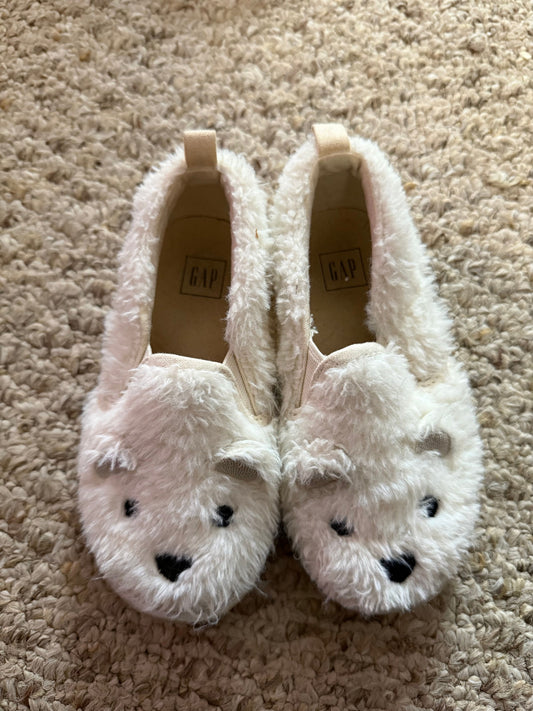 Baby Gap slip on bear shoe Baby Gap slip on bear shoe 9 (Lil' Kid)