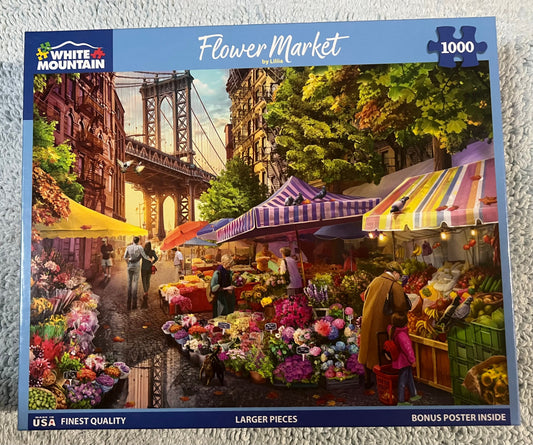 White Mountain Puzzle 1000 piece puzzle. No smoking/No pet home. Assembled once.
