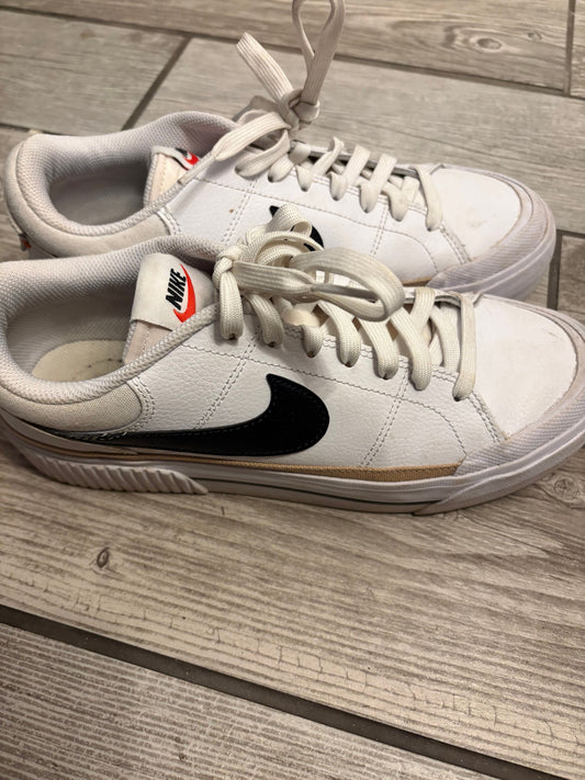 Nike Nike platform sneakers 9-1/2 (Adult)