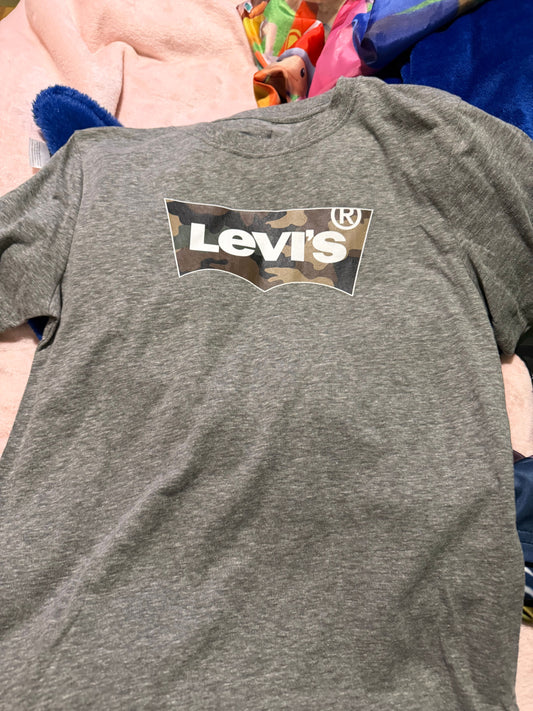 Levis Tshirt 10