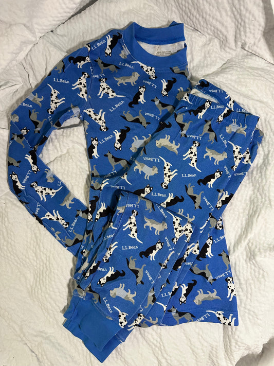 LL Bean Size 10. 2 piece long pj set. Blue with dogs. Marked size 12. Runs small. 10