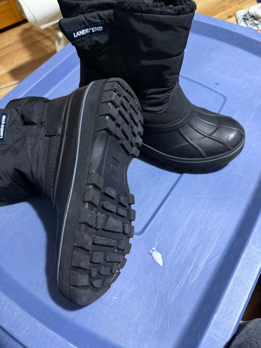 Lands end Black winter boots 6 (Big Kid)