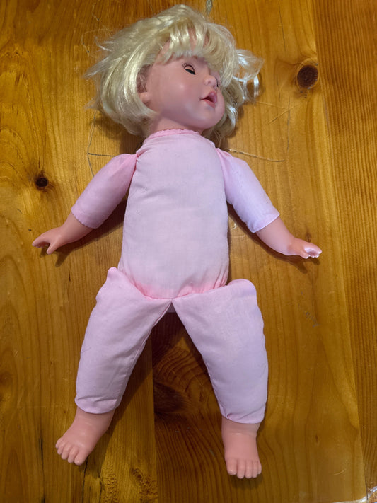 Not available Baby doll eyes open with baby movement Dolls and Accessories