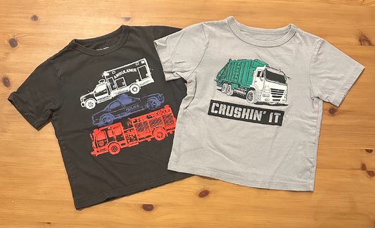 2pc Children's Place Truck Tees T-Shirts Dk Gray Emergency Vehicles, Lt Gray Crushin' It Recycling Truck 2T