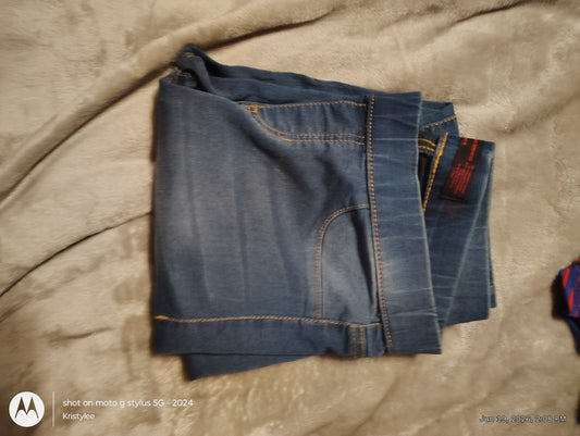 No boundaries Elastic waist skinny jeans Women's 8