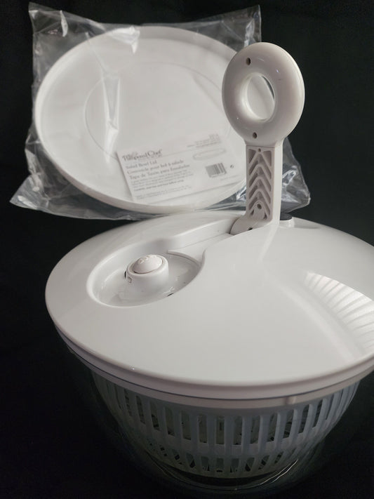 Pampered Chef - Open/New Salad & Berry Spinner w. Storage Lid Kitchen