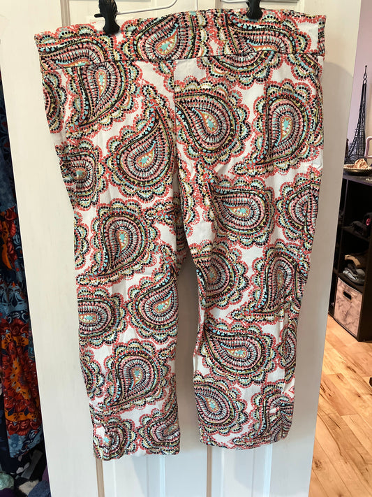 Van Heusen size 18 stretch elastic waist capris Stretch elastic waist, work pants, summer capris, slacks Women's 18