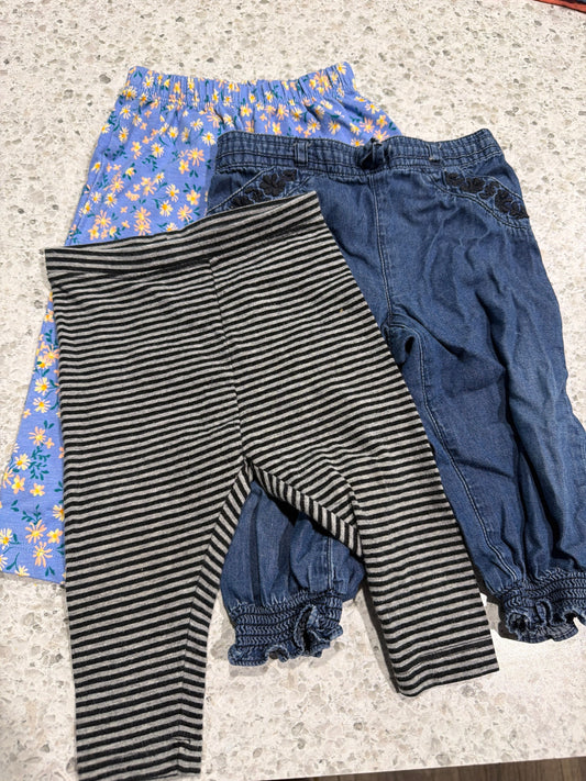 Old Navy and Gap 6 to 12 month pants 6 Months