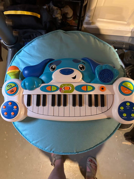 Kid Connection Puppy Piano and Microphone Toddler
