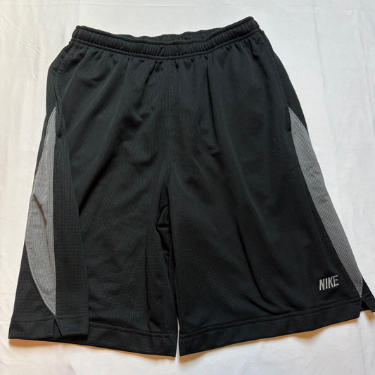 Nike mens Black and gray mesh athletic shorts Men's - L