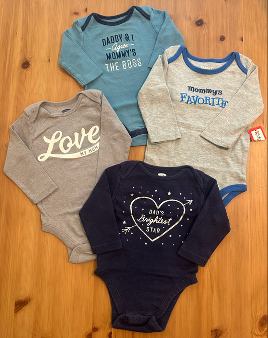 4pc LS Family Onesies-Mixed Brands, Teal Daddy/Mom Gray NWT Mommy's Fav, Gray Love My Mom, Navy Dad's Brightest Star 6 Months