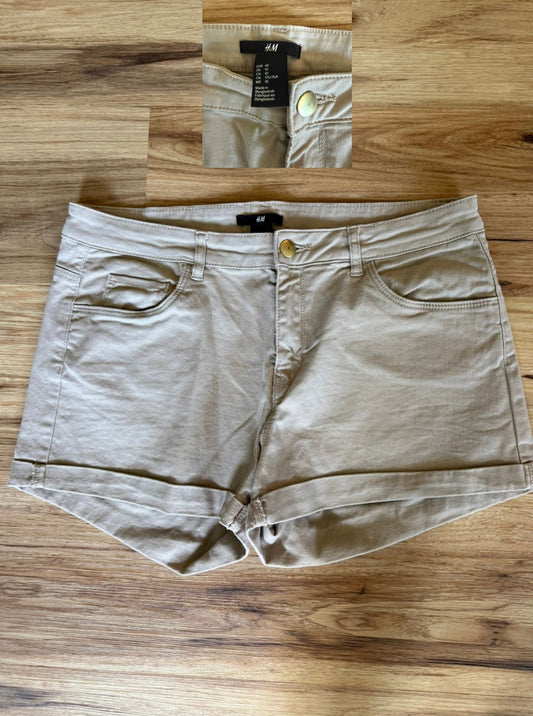 H&M Khaki high-rise stretch, shorts, rolled cuff Women's 10