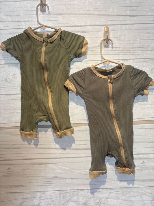 Amazon 0-3 short sleeve zipper onesies -  blue and green Newborn