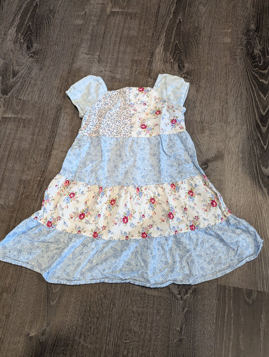 Gymboree Short Sleeved Dress Flowers and Paisely Design, Zippered Back 4T/4
