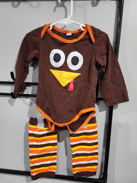 9m Long Sleeve Turkey Onesie w. Brown Hat & leg warmers 9 Months