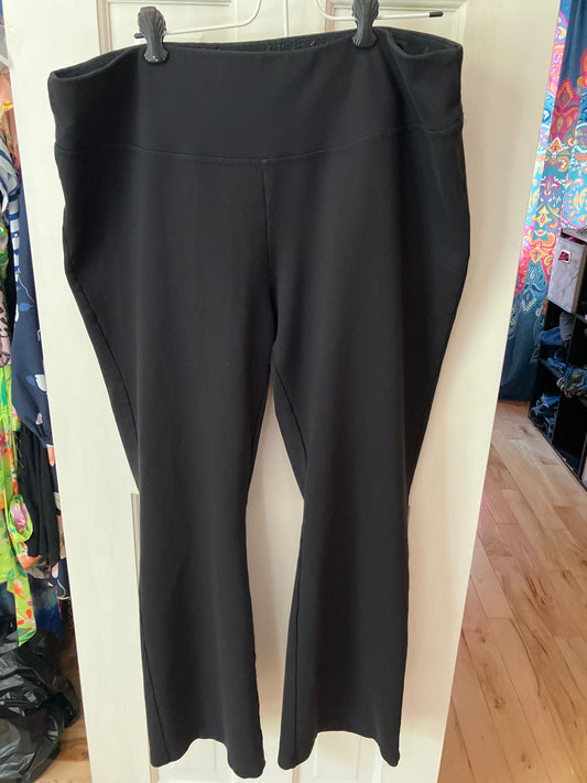 Roamans size 1x size 18-20 black slacks pants Elastic waist stretch material trousers pants slacks Women's - XL