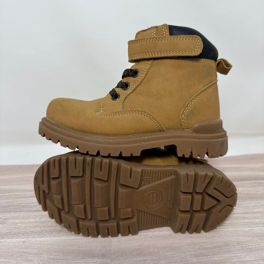 Wonder Nation Tan Velcro Work Boots Size 9 Lightly worn zipper on side slip on boots 9 (Lil' Kid)