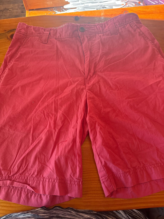 Izod saltwater Pinkish red shorts with one button 32