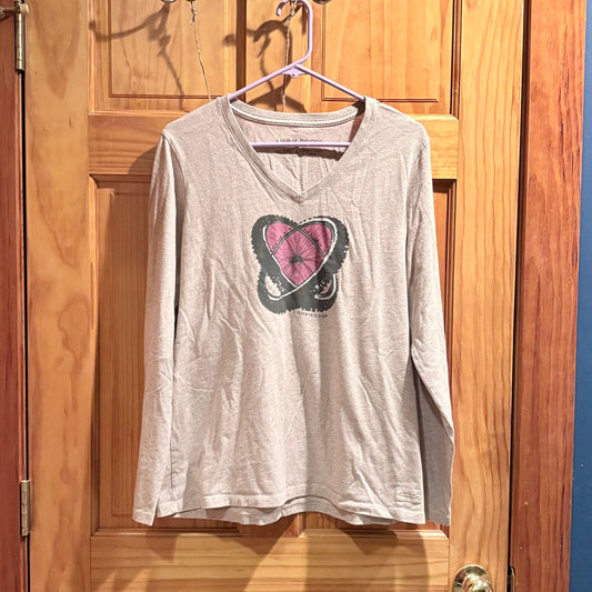 Life Is Good long sleeved Crusher Tee tan with bike tires / heart Women's - L