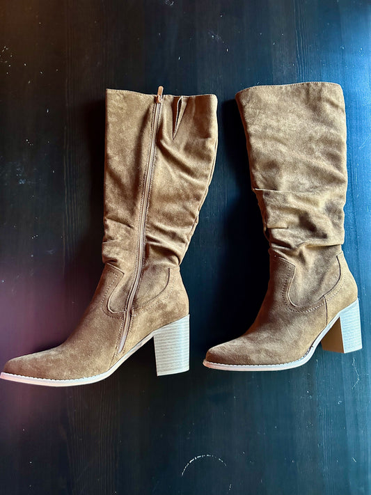 Dream Pairs Women's Knee-high Brown Suede Boots Features 3 inch stacked block heel and pointed toe. 9-1/2 (Adult)