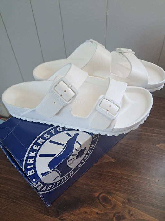 Birkenstock NEW white birkenstock size 41, size 10 EVA sandals 10 (Adult)